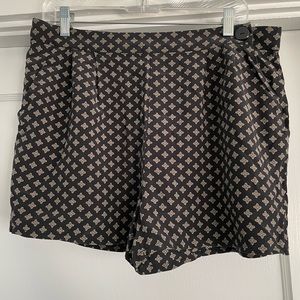 Garnet Hill Easy Silk Shorts Sz 12